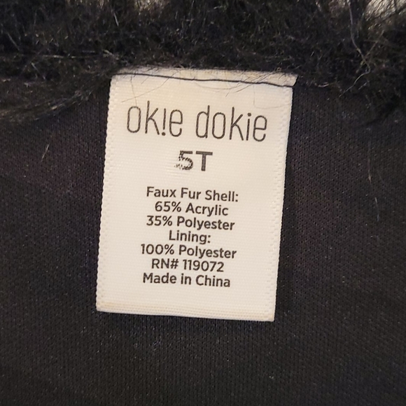 Girls 5T Furry Pink/Peach Colored Vest - Picture 5 of 8